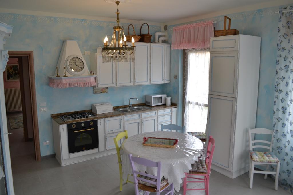 Le Bouganville Apartment Desenzano del Garda Exterior foto