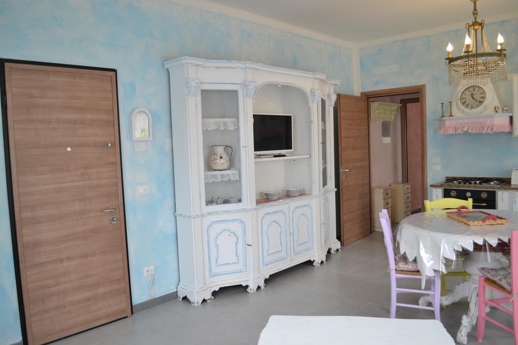 Le Bouganville Apartment Desenzano del Garda Exterior foto