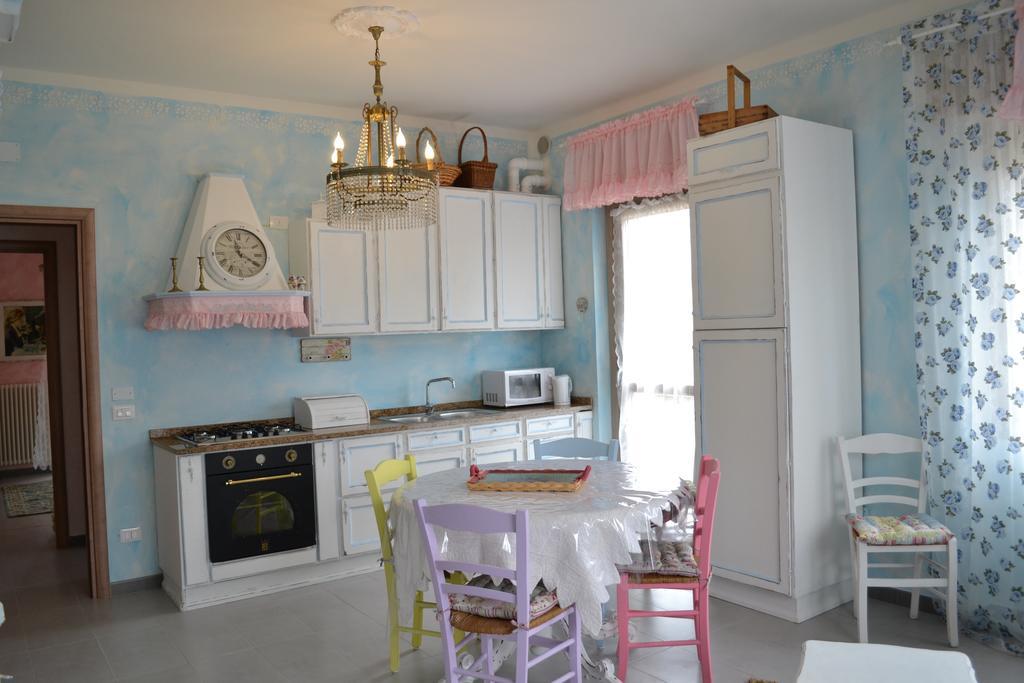Le Bouganville Apartment Desenzano del Garda Exterior foto